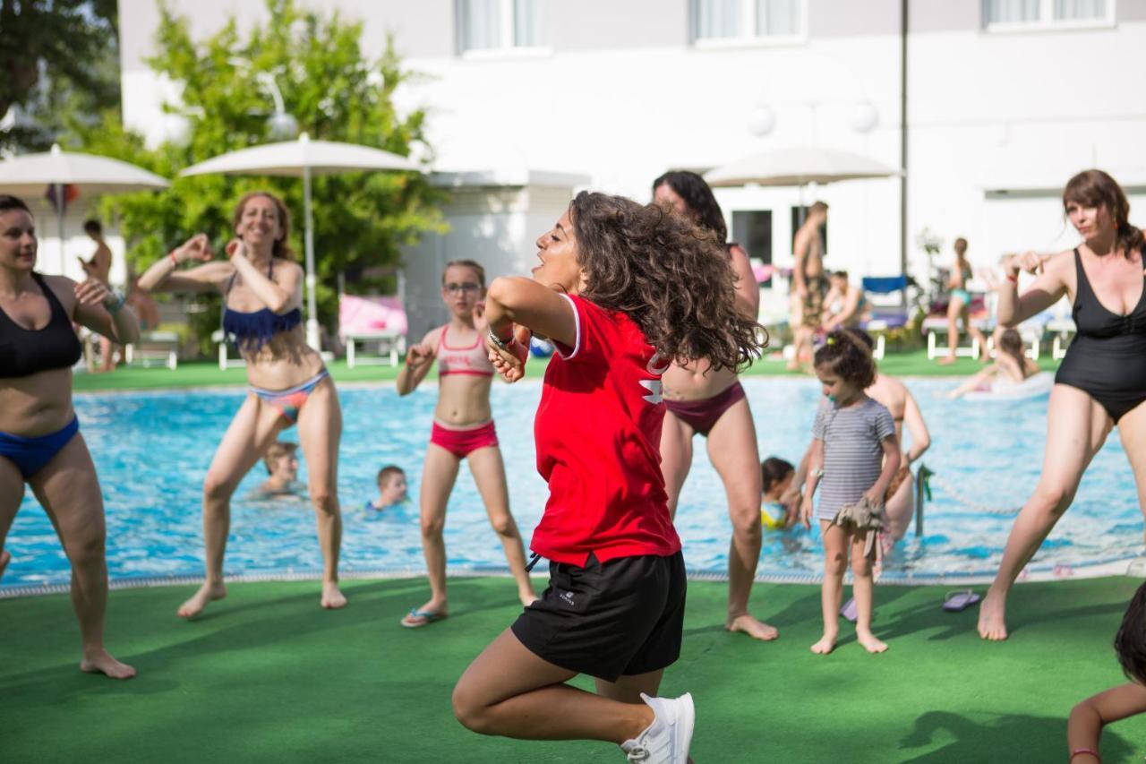 Color Perla Village Μπελάρια-Ιτζέα Μαρίνα Εξωτερικό φωτογραφία